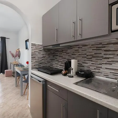 Althea Apartament *